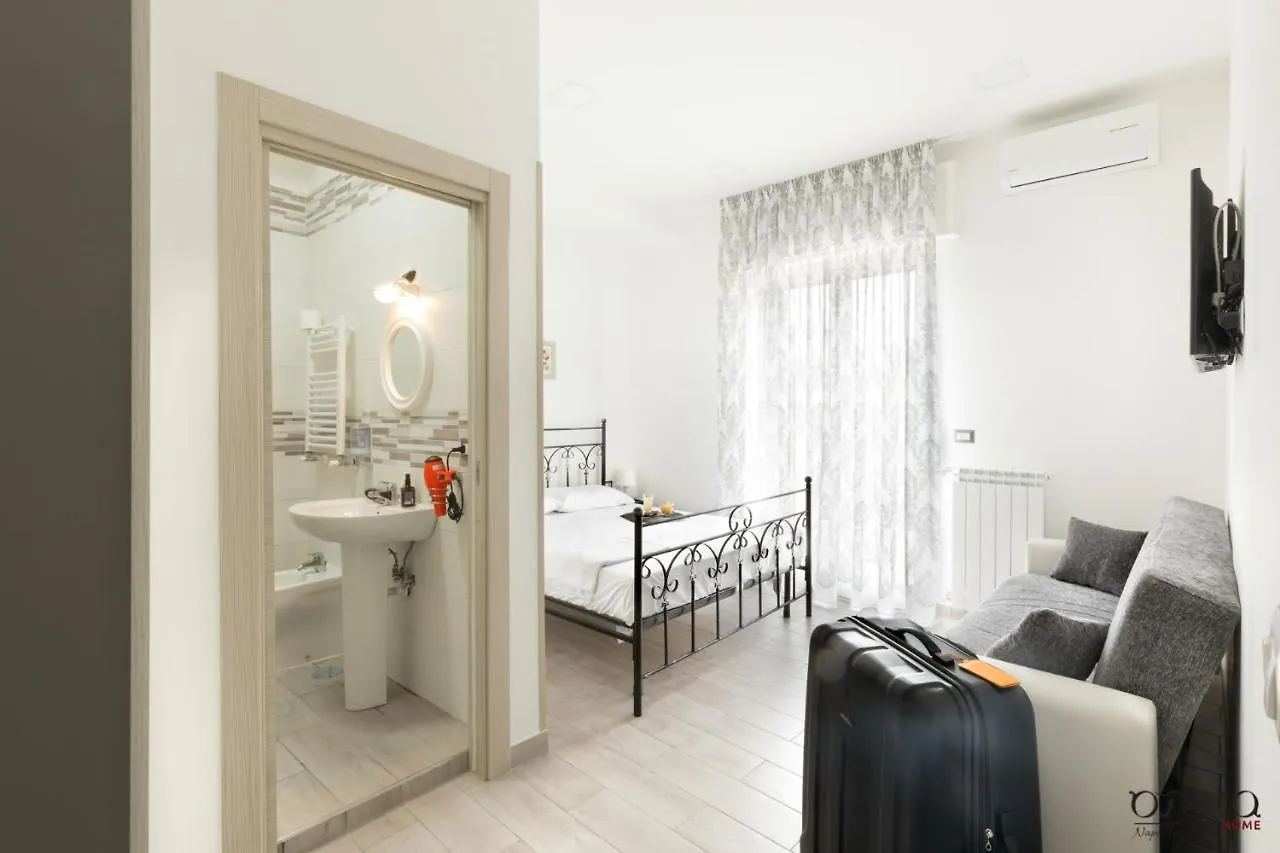 Opera Home Principe Umberto Naples 3*,